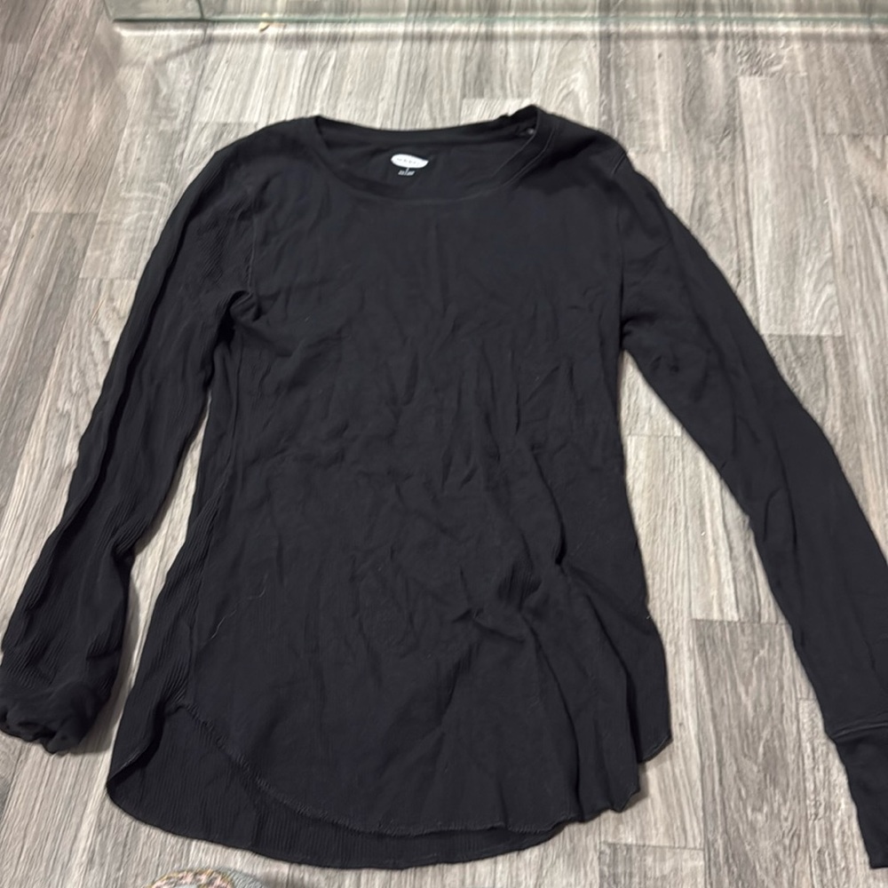 old navy black long sleeve